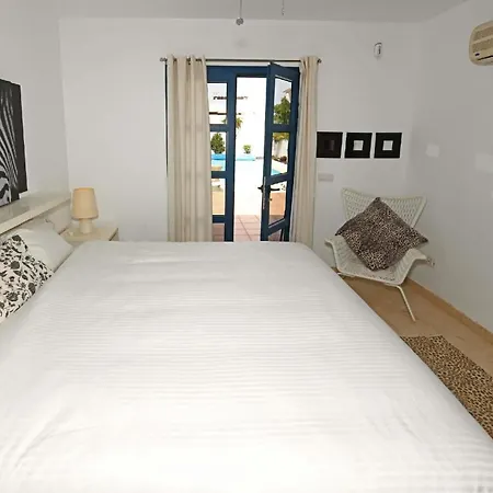 Ferienhaus Mit Privatpool Fur 6 Personen Ca 100 Qm In Playa Blanca, Lanzarote Gemeinde Yaiza - B63550